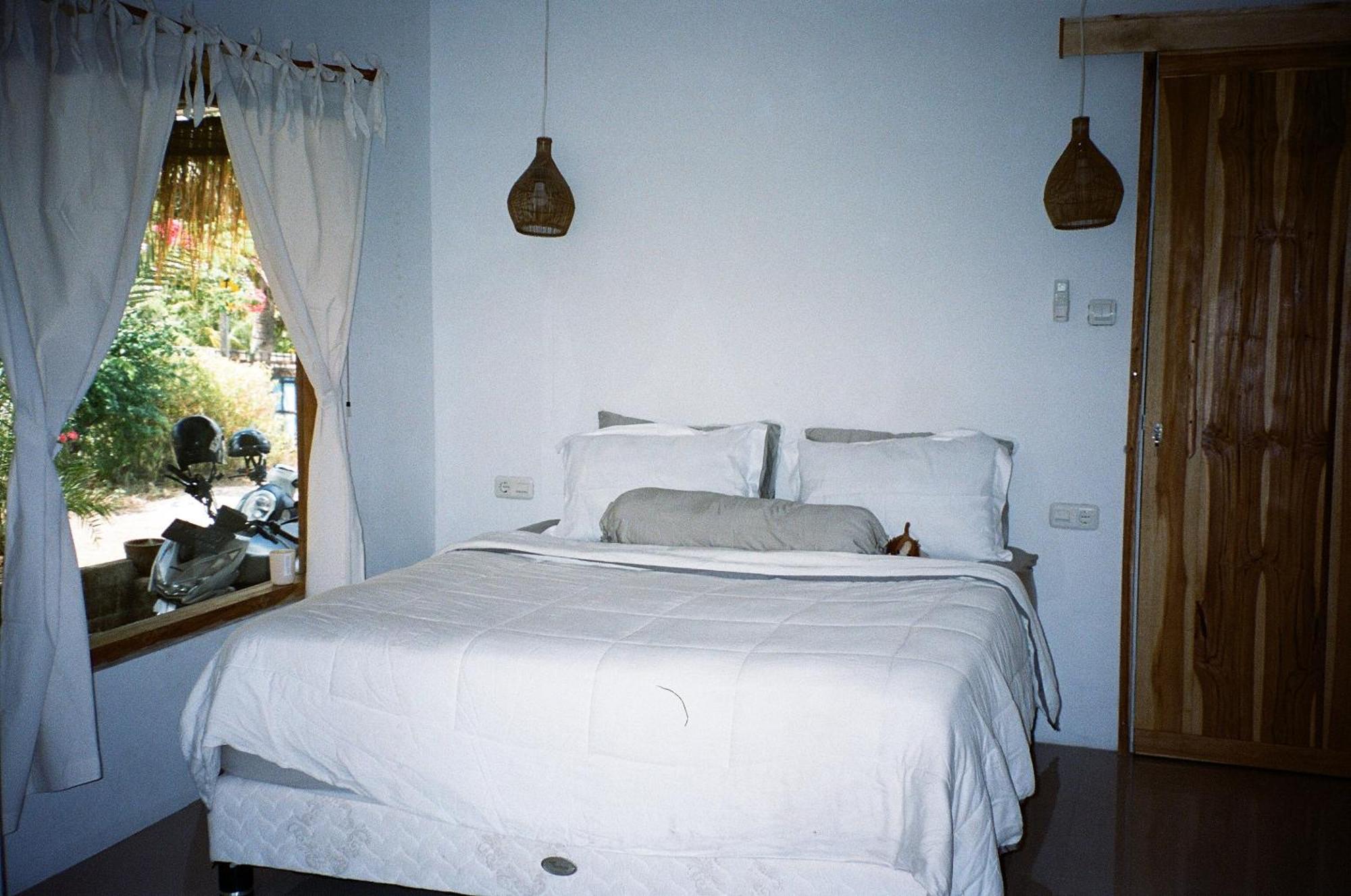 Ripbowl Guest House Selong Belanak Exteriér fotografie